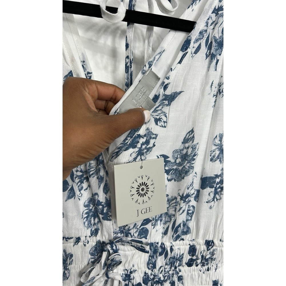 Women's White And Blue Floral Dress size small Sleeveless - Picture 7 of 16